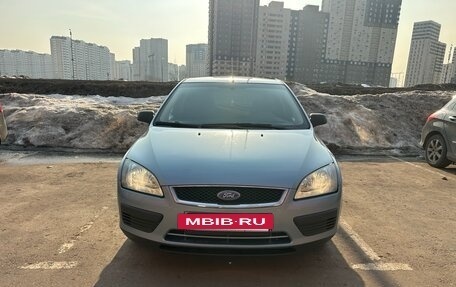 Ford Focus II рестайлинг, 2005 год, 600 000 рублей, 3 фотография