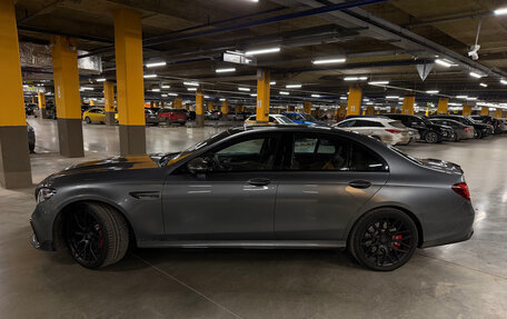 Mercedes-Benz E-Класс AMG, 2018 год, 6 500 000 рублей, 4 фотография