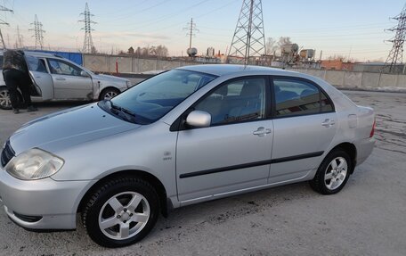 Toyota Corolla, 2004 год, 550 000 рублей, 5 фотография