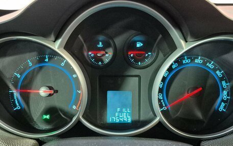 Chevrolet Cruze II, 2014 год, 825 000 рублей, 9 фотография