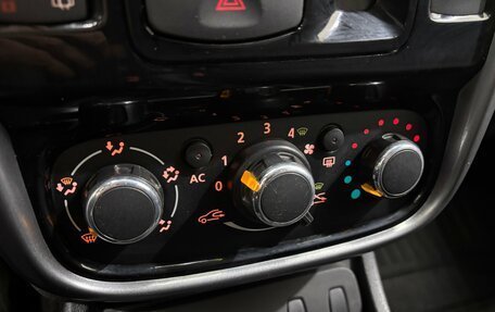 Renault Duster I рестайлинг, 2013 год, 720 000 рублей, 18 фотография