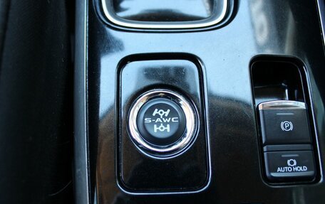 Mitsubishi Outlander III рестайлинг 3, 2021 год, 2 359 000 рублей, 19 фотография