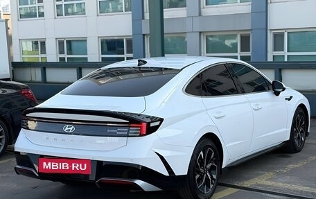 Hyundai Sonata VIII, 2023 год, 2 580 000 рублей, 3 фотография