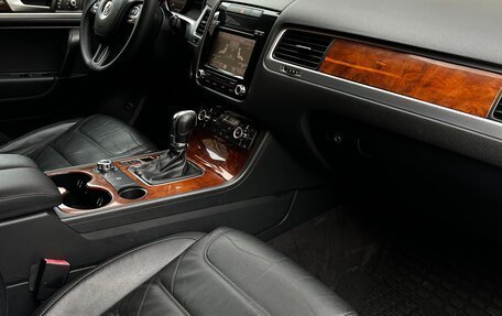 Volkswagen Touareg III, 2013 год, 1 590 000 рублей, 7 фотография