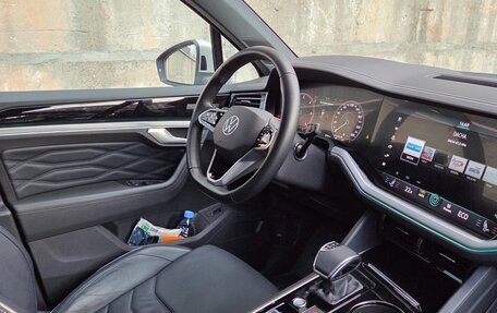 Volkswagen Touareg III, 2021 год, 7 800 000 рублей, 6 фотография