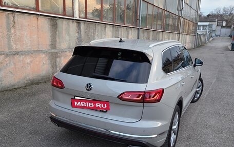 Volkswagen Touareg III, 2021 год, 7 800 000 рублей, 5 фотография