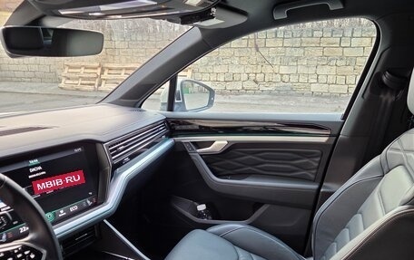 Volkswagen Touareg III, 2021 год, 7 800 000 рублей, 7 фотография