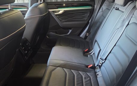 Volkswagen Touareg III, 2021 год, 7 800 000 рублей, 9 фотография