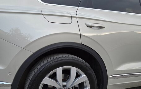 Volkswagen Touareg III, 2021 год, 7 800 000 рублей, 13 фотография