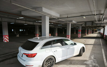 Audi A4, 2017 год, 2 299 000 рублей, 7 фотография