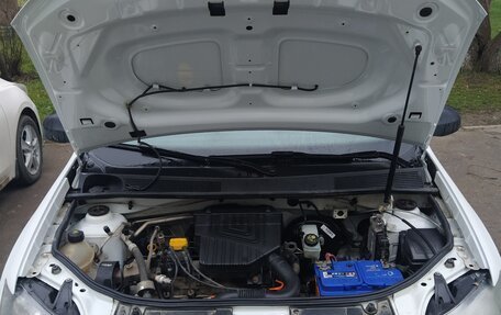 Renault Logan II, 2016 год, 550 000 рублей, 11 фотография