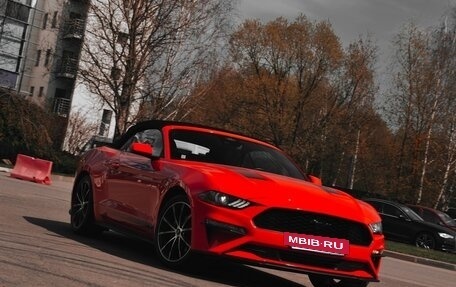 Ford Mustang VI рестайлинг, 2022 год, 5 150 000 рублей, 2 фотография