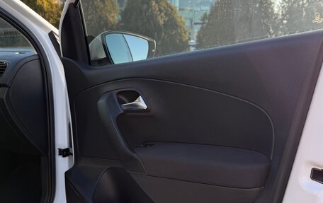 Volkswagen Polo VI (EU Market), 2019 год, 1 350 000 рублей, 13 фотография