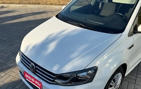 Volkswagen Polo VI (EU Market), 2019 год, 1 350 000 рублей, 2 фотография