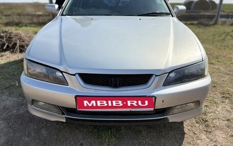 Honda Accord VII рестайлинг, 2000 год, 630 000 рублей, 1 фотография