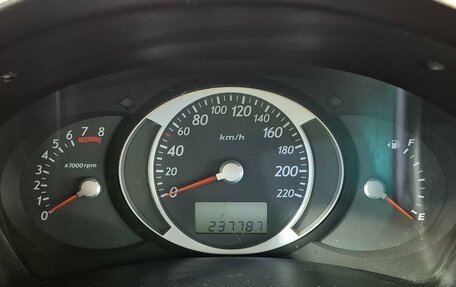 Hyundai Tucson III, 2008 год, 847 000 рублей, 9 фотография