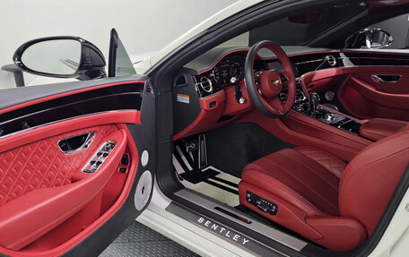 Bentley Continental GT III, 2022 год, 22 220 000 рублей, 10 фотография