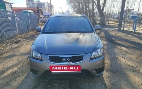 KIA Rio II, 2010 год, 600 000 рублей, 2 фотография