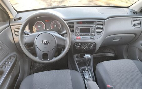 KIA Rio II, 2010 год, 600 000 рублей, 11 фотография