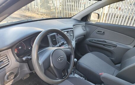 KIA Rio II, 2010 год, 600 000 рублей, 19 фотография