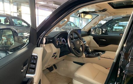 Toyota Land Cruiser, 2022 год, 12 999 990 рублей, 18 фотография