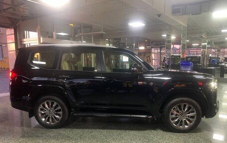 Toyota Land Cruiser, 2022 год, 12 999 990 рублей, 30 фотография