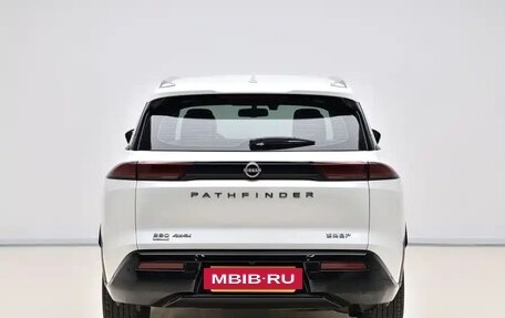 Nissan Pathfinder, 2024 год, 4 900 000 рублей, 5 фотография