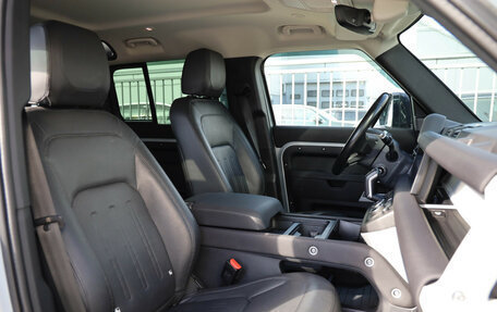 Land Rover Defender II, 2021 год, 4 950 000 рублей, 20 фотография
