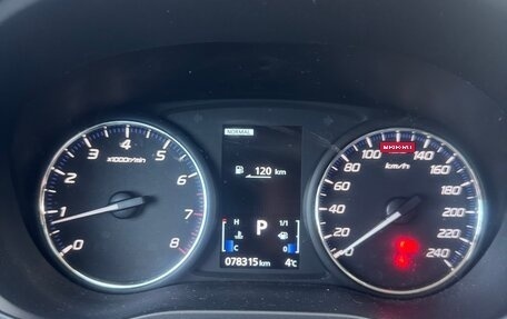 Mitsubishi Outlander III рестайлинг 3, 2020 год, 2 600 000 рублей, 7 фотография