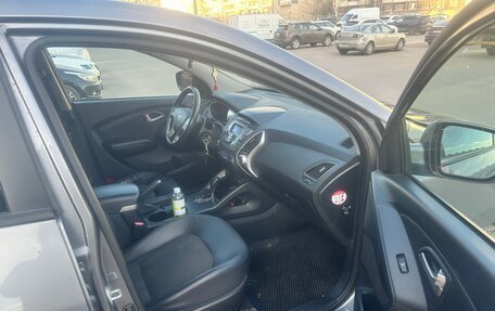 Hyundai ix35 I рестайлинг, 2012 год, 725 000 рублей, 9 фотография