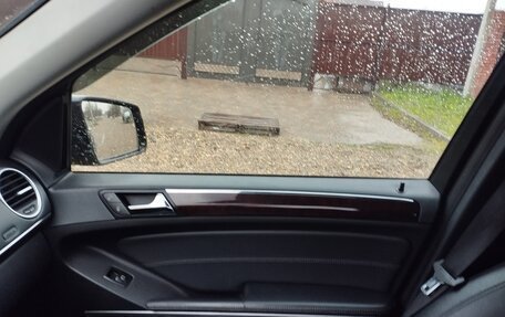 Mercedes-Benz GL-Класс, 2010 год, 1 700 000 рублей, 28 фотография