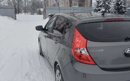 Hyundai Solaris II рестайлинг, 2012 год, 850 000 рублей, 9 фотография