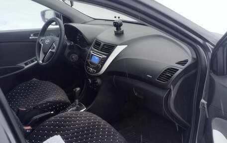 Hyundai Solaris II рестайлинг, 2012 год, 850 000 рублей, 6 фотография