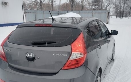 Hyundai Solaris II рестайлинг, 2012 год, 850 000 рублей, 10 фотография