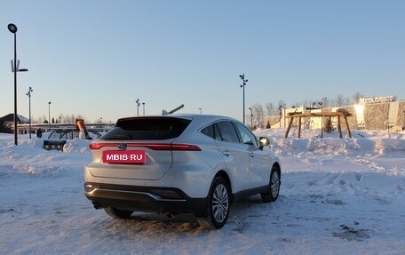 Toyota Harrier, 2023 год, 5 800 000 рублей, 3 фотография