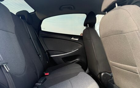 Hyundai Solaris II рестайлинг, 2011 год, 885 000 рублей, 4 фотография