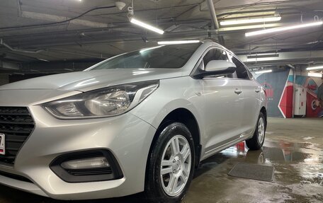 Hyundai Solaris II рестайлинг, 2018 год, 1 030 000 рублей, 2 фотография