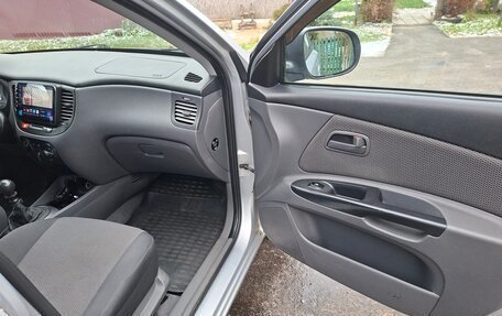 KIA Rio II, 2011 год, 570 000 рублей, 2 фотография