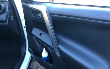 Toyota RAV4, 2014 год, 2 330 000 рублей, 8 фотография