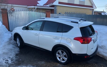 Toyota RAV4, 2014 год, 2 330 000 рублей, 6 фотография
