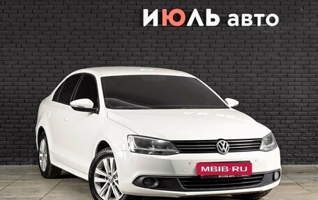 Volkswagen Jetta VI, 2014 год, 1 100 000 рублей, 3 фотография