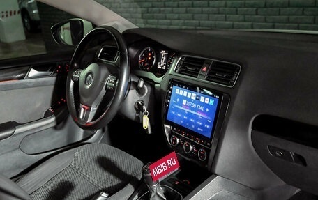 Volkswagen Jetta VI, 2014 год, 1 100 000 рублей, 17 фотография