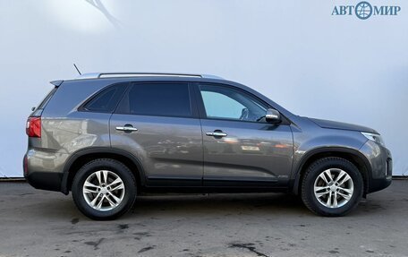 KIA Sorento II рестайлинг, 2015 год, 1 999 000 рублей, 4 фотография