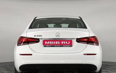 Mercedes-Benz A-Класс, 2019 год, 2 597 000 рублей, 6 фотография