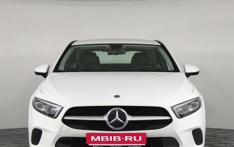 Mercedes-Benz A-Класс, 2019 год, 2 597 000 рублей, 2 фотография