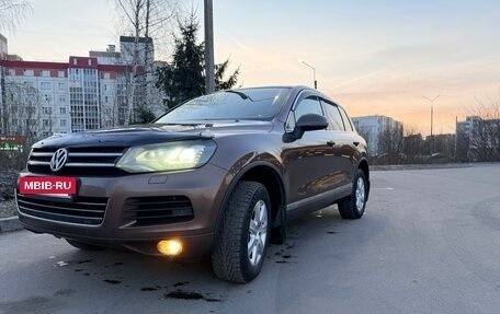 Volkswagen Touareg III, 2011 год, 2 100 000 рублей, 11 фотография