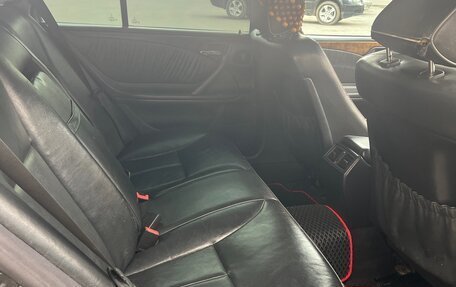 Mercedes-Benz E-Класс, 1998 год, 570 000 рублей, 4 фотография