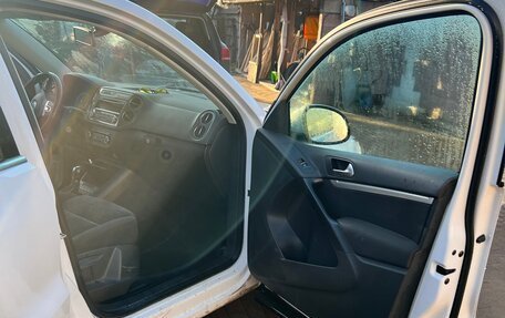 Volkswagen Tiguan I, 2012 год, 900 000 рублей, 4 фотография