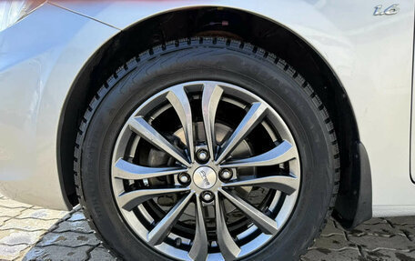 Hyundai Solaris II рестайлинг, 2012 год, 990 000 рублей, 4 фотография