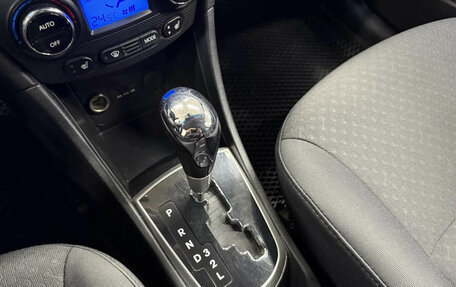 Hyundai Solaris II рестайлинг, 2012 год, 990 000 рублей, 13 фотография